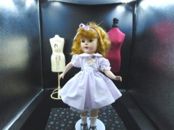 15 INCH ENGLISH WALKER DRESS